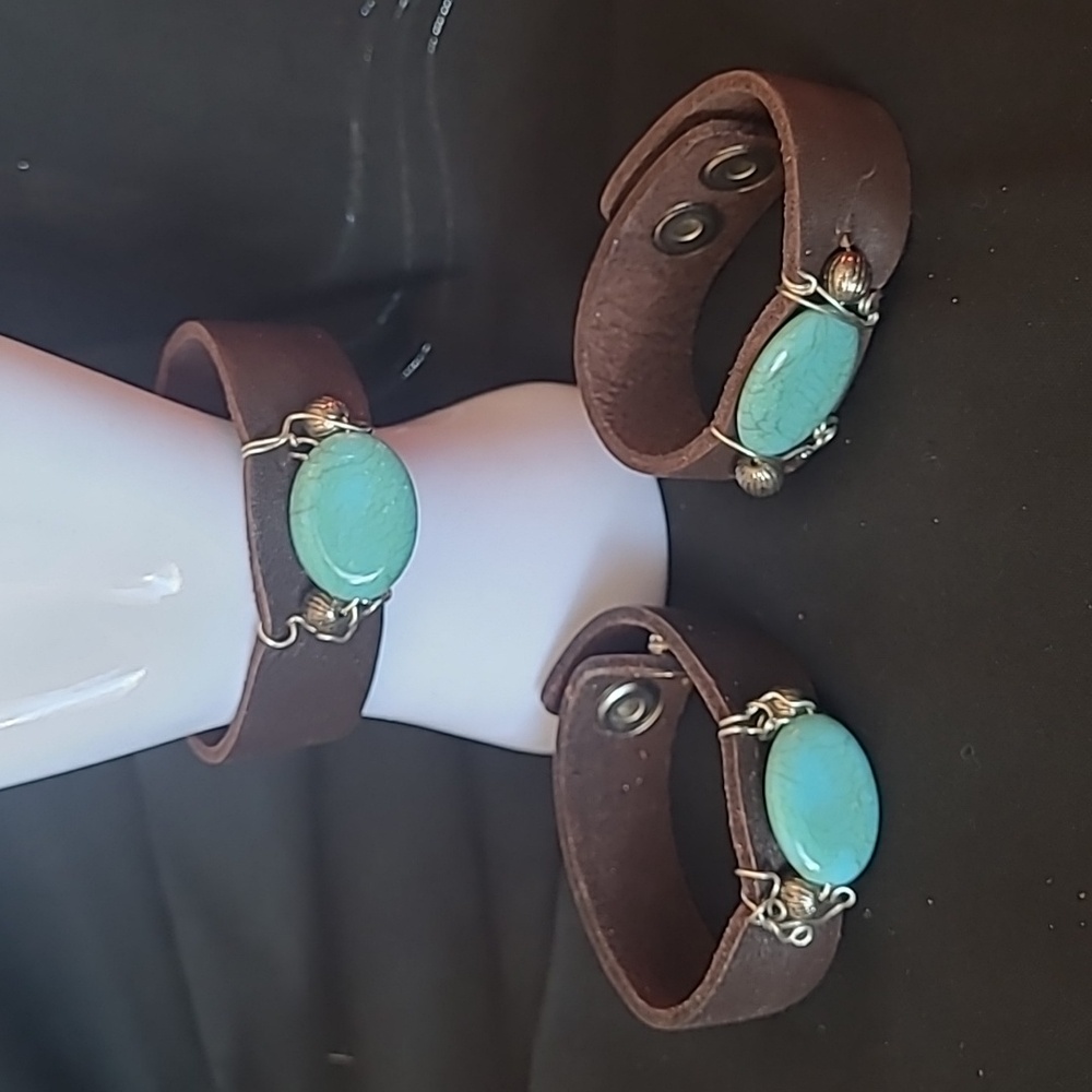Leather Cuff Set